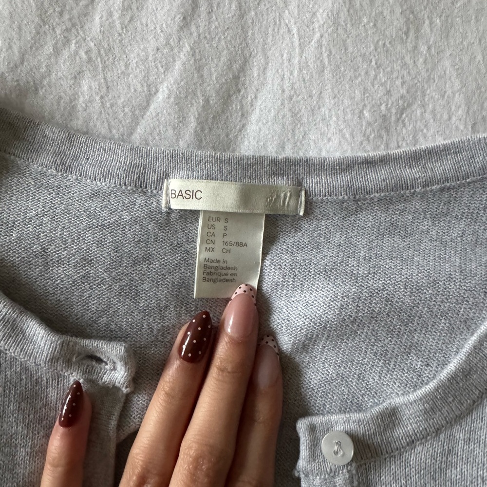 H&M Knit Cardigan - Picture 2 of 2